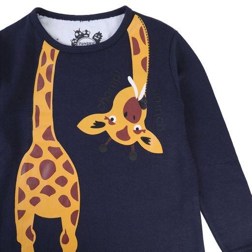 GiraffeSweatshirt1